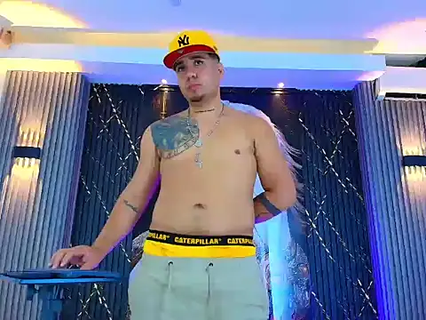 Show modela Iam_Josue- na web-kameri