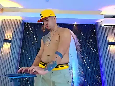 Iam_Josue- Webcamshow
