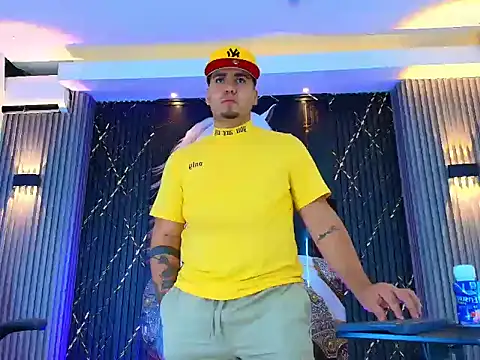 Show modela Iam_Josue- na web-kameri