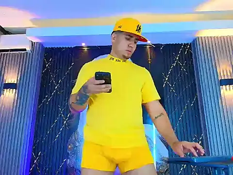 Pokazy przed kamerką – Iam_Josue-