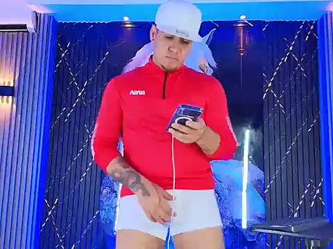 Pertunjukan Kamera Web Iam_Josue-