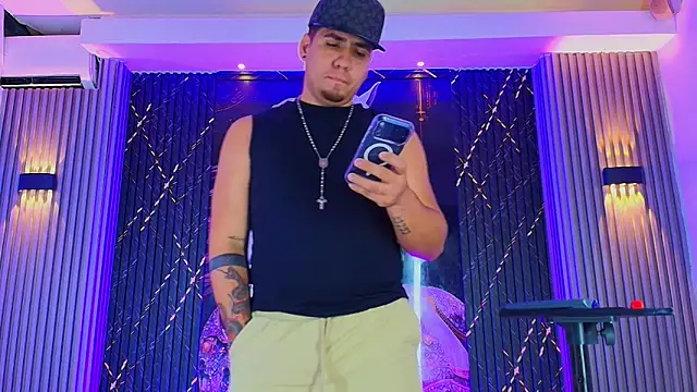 Iam_Josue- 在線直播表演