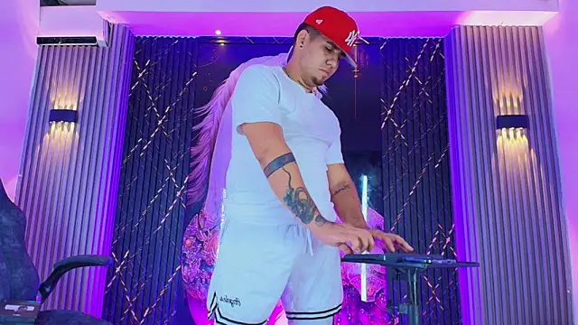 Show webcam de Iam_Josue-