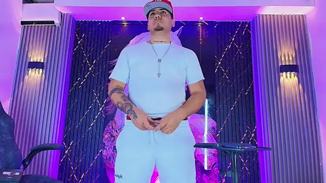 Iam_Josue- 网络视讯表演