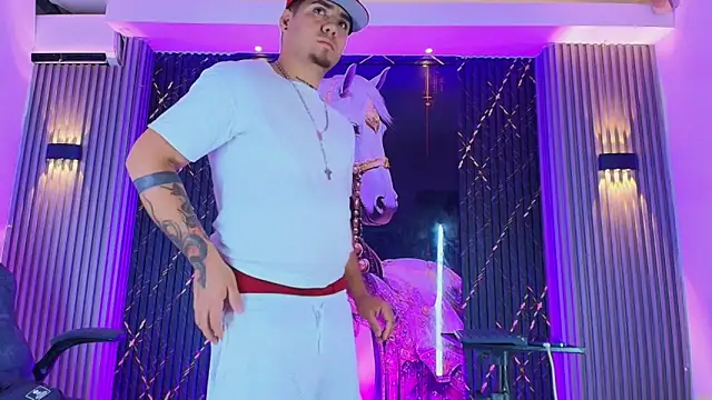 Show Webcam de Iam_Josue-