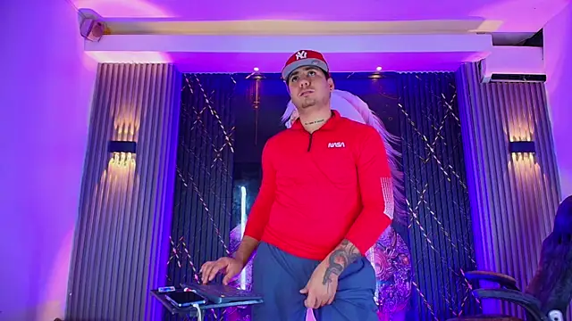 Iam_Josue- Webcam Show