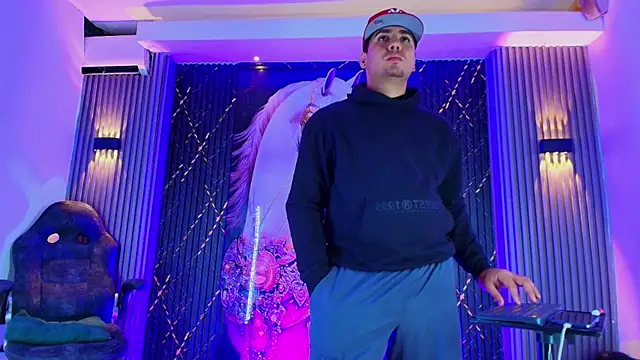 Iam_Josue- webkamerás műsora