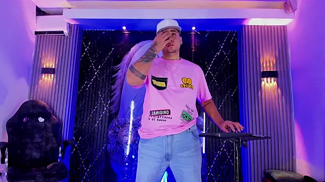 Вебкам-шоу Iam_Josue-