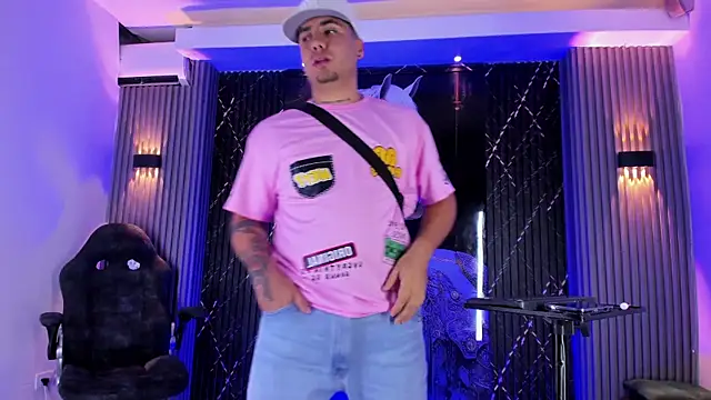 Iam_Josue- webkamerás műsora