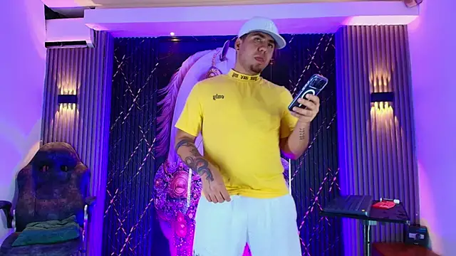Iam_Josue- Webcamshow