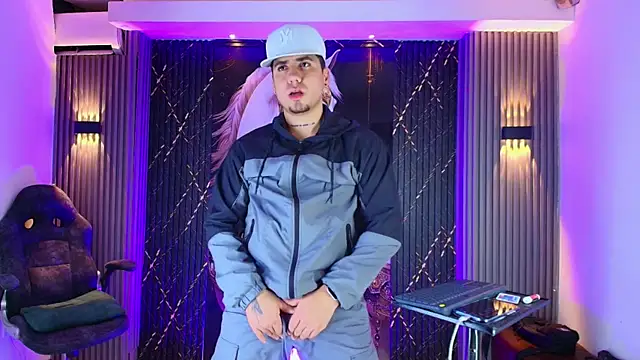 Iam_Josue- webkamerás műsora