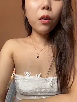 xiaoyizi20261 Show Webcam