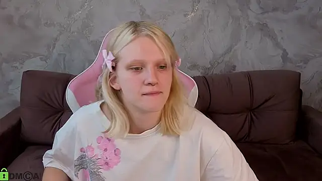 Lilly_Jhonass' Live XXX Chat