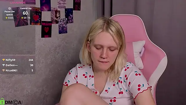 Lilly_Jhonass' Live XXX Chat