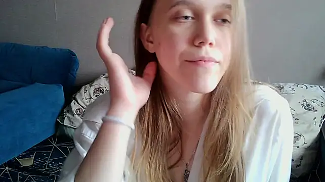 huba_boobies Adlı Modelin Canlı XXX Sohbeti