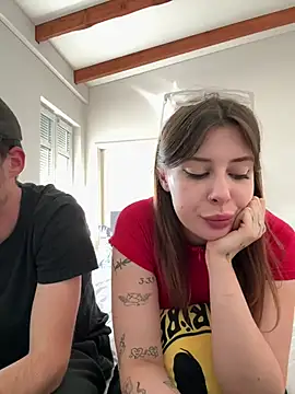 Chaos_and_cream Webcam-Show