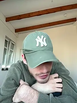 Chaos_and_cream Webcamshow