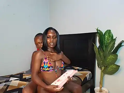 LunaDarlin Webcam Show