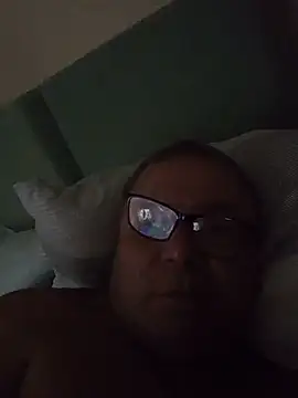 careca828388 webcam show