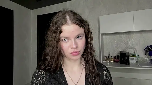 Nebula_Veratti's Live XXX Chat