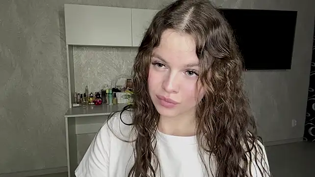 Nebula_Veratti's Live XXX Chat