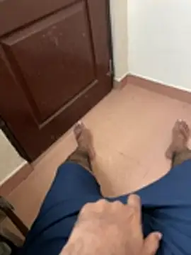 mirchicouplz's Webcam Show
