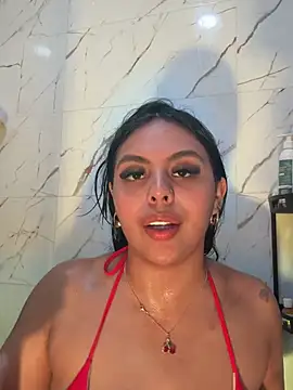 Aylin_Fox Chat XXX in diretta