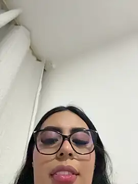 Chat +18 de Aylin_Fox ao vivo