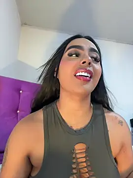 Aylin_FoxのライブXXXチャット