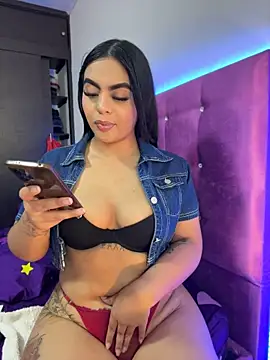 Aylin_Fox Chat XXX in diretta