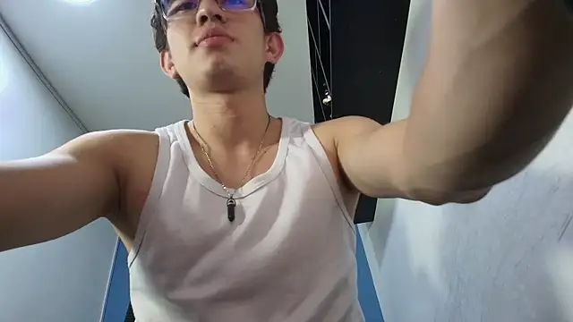 Webkamerová show ADAM_CUMS