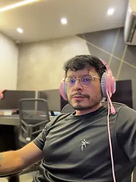 andrewlopezz webcam show