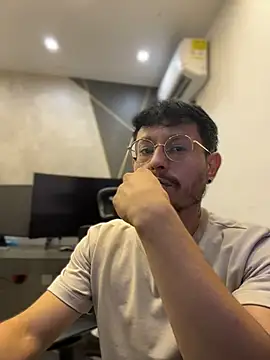 andrewlopezz – webcam-show