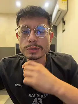 Show de andrewlopezz na webcam