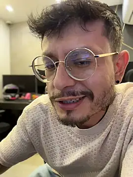andrewlopezz webcam show