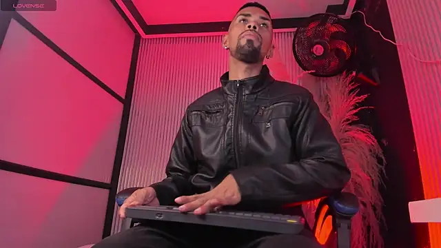 Tyler_204n Webbikameraesitys