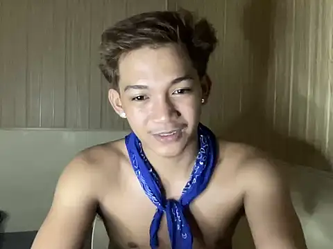 YourcumBoy77 Pertunjukan Webcam