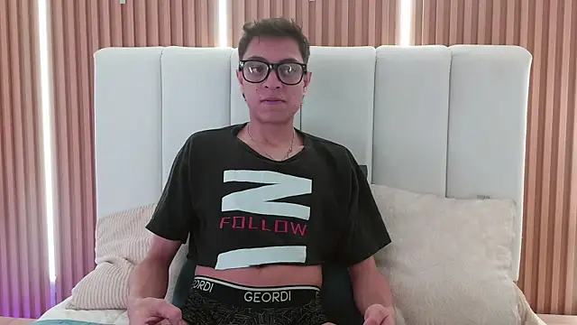 Daniel_Sterling's Webcam Show