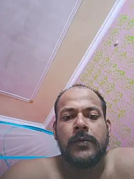 הופעת וובקאם של SINGHANSHX