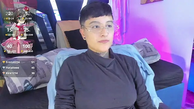 Chat +18 de abby_thompson____ ao vivo