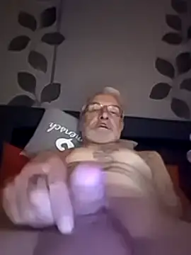 Webkamerová show geill2701