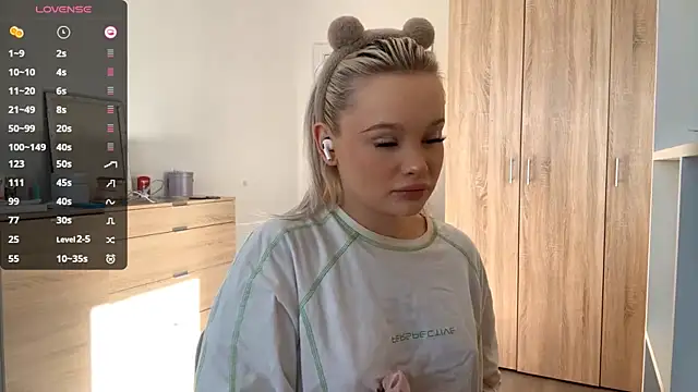 Chat XXX en directo de JoleneDorow