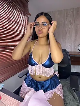 Show de Susan_Voltaire_ na webcam