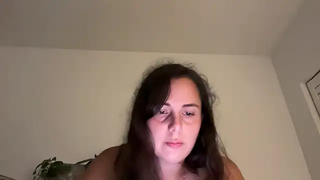 bellag825: διαδικτυακό σόου στην κάμερα