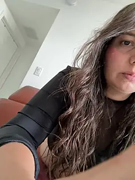 bellag825 Show in webcam