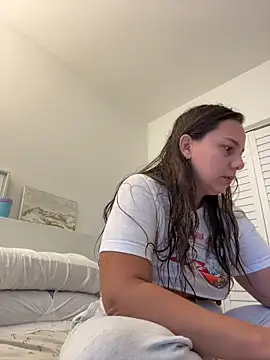 bellag825's Webcam Show
