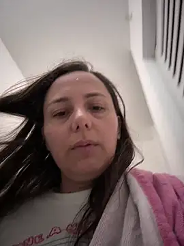 bellag825's Webcam Show