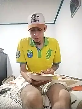 Show modela Pacomaster na web-kameri