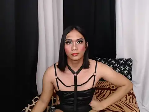 Madildison_Loren Webbikameraesitys