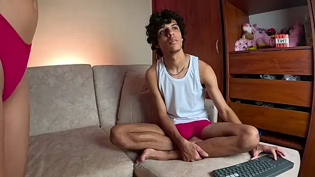 HornyCouple_222: δωμάτιο απευθείας συνομιλίας